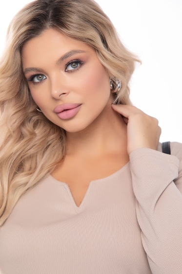 Лонгслив "Ярослава" (беж) Б7675